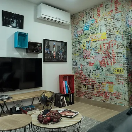 Homely Apartment *
