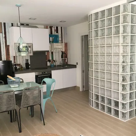 Apartment Homely *