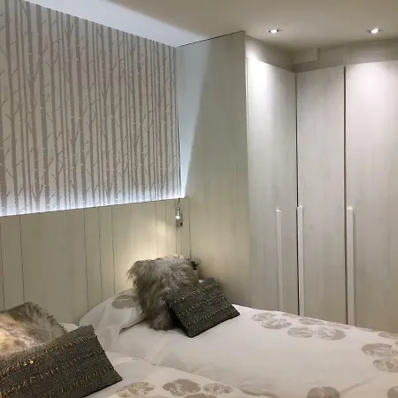Apartment Homely *